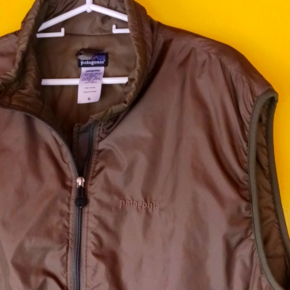 Patagonia vest men's XL brownish green